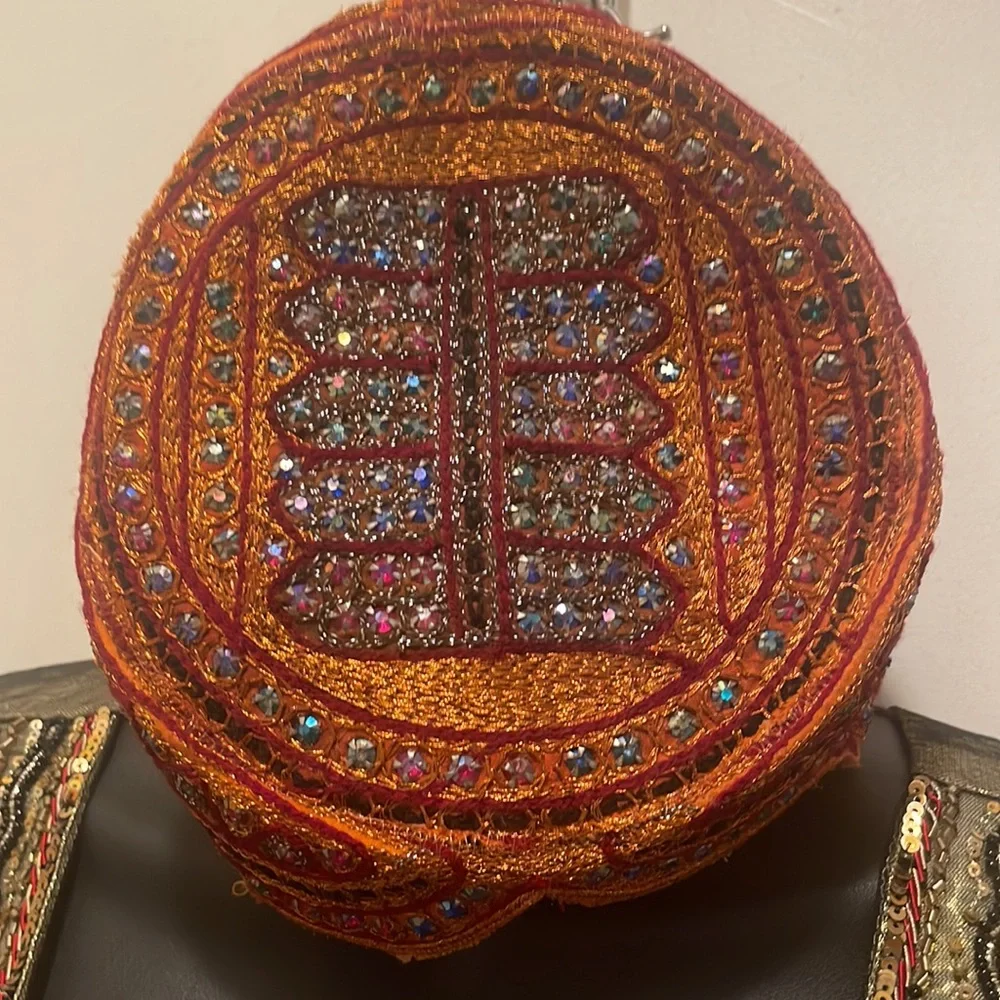 Boho-ethnic dress and cap - Picture 6 of 13